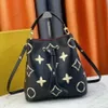 Luxuriöse Neon-Designer-Tasche für Damen, Louiseits, geprägtes Leder, Umhängetaschen, Eimer-Geldbörse, Viutonits, Umhängetasche, Handtaschen, hohe Qualität