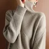 Maglioni da donna Maglione a collo alto in cashmere Autunno inverno Camicia con fondo in maglia di lana di pino larga 230829