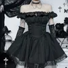 Abiti casual Goth Abito con corsetto nero Donna con spalle scoperte Pieghe Harajuku Estetico vintage Con lacci Vita alta Punk Elegante Linea A