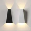 Lampada da parete moderna LED Light Up Down Camera da letto Comodino Sconce Bagno Scala Corridoio Corridoio Soggiorno Decorazioni per la casa Apparecchio di illuminazione