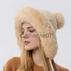 Sombreros de ala tacaña Invierno Cálido Sombrero de punto Piel Mujeres Gorros Sombrero con orejeras Dos bolas Señora al aire libre Espesar Felpa Fluffy Skullies Cap Sombreros rusos J230829