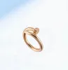 Band Nail Rings Love Ring Designer Jewelry Steel Rose Gold Silver Diamond Cz Size Fashion Classic Simple Wedding Engagement Gift For Par Lover Women Män V5OG