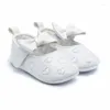 Chaussures de premiers pas pour bébés filles, mocassins de princesse en cuir PU avec franges et nœuds, semelles souples antidérapantes, berceau