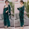 Vrouwen Nachtkleding Pyjama Fluwelen 3 Stuks Warme Winter Sets Vrouwen Sexy Kant Gewaad Pyjama Pak Mouwloze Nachtkleding