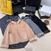 Luxo 5A jaqueta à prova de vento bolso costura casaco de lã f jacquard cardigan casacos designer parka mulheres moletom com capuz jaquetas de marca de luxo