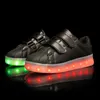 Chaussures Sneakers LED Onclejerry pour la mode enfant et adulte éclairer des chaussures brillantes USB Chaussures lumineuses rechargeables pour les filles de garçons