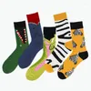 Kadın Çoraplar 4 Pairfloral Erkekler ve Yüksek Kişilik Pure Pamuk Yağlı Boya Eğlenceli Çiftler Modeli