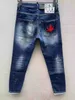 Vente en gros - Italien Rose Brodé 2023 Nouveau Designer Menjeans Slim Fit Hommes Jeans Imprimés Biker Denim Pantalons