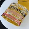 Designer Bracelet for Women Gold Bracelets Men Lock Bangles Designers Jewelry Letterf Cuff Fashion Accessories Gift with Box