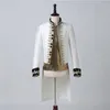 Costumes pour hommes Broderie d'or Gothique Victorien Tailcoat Veste Hommes Médiéval Cosplay Costume Mâle Pirate Viking Renaissance Blanc Tuxedo Manteaux