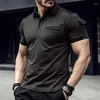 メンズTシャツ夏のヴィンテージボタンラペルトップカジュアル半袖ファッションポケットパッチワークデザインシャツメンウェア