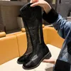 Robe chaussures maille rouge véritable cuir souple bottes cool femmes 2023 été respirant creux talon épais romain