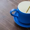 Керамические полосатые полосатые голубые кофейные кофейные чашки ручной работы вручную японскую и блюдную ложку Set Office Exquisite Tea 200 мл