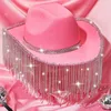 Geniş Memlu Şapkalar Kova Şapkaları Rhinestones Cowgirl Hat Rhinestones Fringe Gline Glitter Cadılar Bayramı Partisi için Kırılma Şapkaları 230828