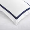 مجموعات الفراش مجموعات فاخرة أبيض Quiltduvet مجموعة المربعات المعزي وسادة السرير الكتان الملك كوين برادلات 230828