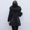 Trenchs de femmes manteaux veste en denim noir femmes plus velours chaud parkas manteau d'hiver coréen vêtements à capuche en vrac avec col de fourrure femme décontractée