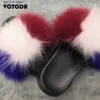 Kadınlar yaz moda tüylü flip floplar gerçek tilki kürk slaytlar bayanlar kabarık terlikler rahat yumuşak bulanık şaşırtıcı kadın ayakkabı T230828 9ffe1