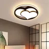 Luces de techo Lámparas de lámpara de dormitorio Sala de estar moderna y cálida Iluminación en forma de corazón romántica y cálida