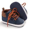 Primeros caminantes zapatos de bebé niños suela suave zapatillas deportivas para niños nacidos transpirables casuales de cuero PU Prewalker 0-18 meses