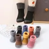 Premiers marcheurs 2 paires/lot automne hiver cachemire infantile enfant en bas âge chaussures bébé Plus velours chaud doux bas plancher enfants chaussettes