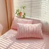 Beddengoedsets Roze Geel Groen Grijs Luxe namaakbont Fluweel Fleece Set Imitatie Pluizig Zacht Dekbedovertrek Laken Kussenslopen