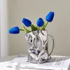 花瓶プリーツペーパーバッグ花瓶豪華なリビングルーム装飾セラミック装飾品クリエイティブホームデコレーションテーブルイースターデコレーション230828