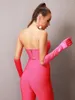 Kvinnors tvåbitar byxor Kvinnor Summer Sexig stropplös rygglös rosa svart bandage -uppsättning med handskar 2023 Elegant Evening Club Party Outfit
