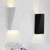 Lampada da parete moderna LED Light Up Down Camera da letto Comodino Sconce Bagno Scala Corridoio Corridoio Soggiorno Decorazioni per la casa Apparecchio di illuminazione