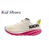 Kid Hoka One Clifton 9 Buty do biegania Toddler Fashion Sneakers Hokas Womens Triple Biel Biały Cyklamen Słodki liliowy zmiana piasku dla dziewcząt trenerzy Rozmiar 28-35
