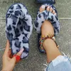 Vinter för tofflor Nya modehem Cootelili Kvinnor Skor Flat Heel Flip Flops Plus Size 41 42 43 T230828 556