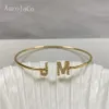 Bangle Aurolaco Anpassat namn Armband Personliga anpassade zirkonbokstäver Bangle Men Gold Rostfria smycken Gåvor 230828