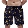 メンズショーツボードサンアンドファイアキュートスイムトランクアブストラクトゴールデンプリント男性快適なランニング大きなサイズのショートパンツ