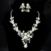 Silver Color Cream Pearl Decorated Rhinestone Crystal Beautiful Flower Design Brudhalsband och örhängen smyckesuppsättningar