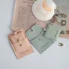 Gemelli Confezione di gioielli personalizzati Sacchetti regalo Sacchetti regalo in microfibra con bottoni a pressione Orecchini Collana Organizer Borsa con inserto per carte 230828