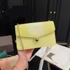 Moda yılan akşam chian çanta tasarımcısı kadın omuz crossbody çanta inci balık cildi klasik flep cüzdanlar deri metal zincir moda cüzdan