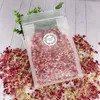 Декоративные цветы венки 100/200 г сушеные розовые лепестки конфетти для свадебной вечеринки Биоразлагаемые поставки настоящего естественного цветочного лепестка ручной работы 230828
