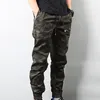 Calças masculinas moda camuflagem sweatpants casual plus size solto impressão esportes longo streetwear jeans jogger juventude