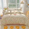 Beddengoedsets Cartoon Foral print polyester set full size zacht dikker dekbedovertrek met laken dekbed en kussensloop 230828