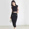 BALM1 NYTT Tvåverk Set Women 2023 Designer Fashion Knit Sexig kostym Knit Topp Kort kjol Tvådel Dress Womens Designer Clothing Casual Suit Mors dag Julpresent