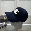 Lüks Beyzbol Kapağı Tasarımcısı Beanie Hat Kadınları Moda Yıkanabilir Denim Ördek Dil Şapkası Erkek Spor Nakış Sunvisor Şapkası