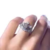 Sparkling ins topp säljer vackra fina smycken 925 sterling silver krona ring vit topaz cz diamant promise kvinnor bröllop brud ring9203461