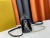Роскошные дизайнерские женские сумки высокого качества из тисненой кожи сумки на ремне с украшением в виде цепочки сумка через плечо монограммы сумка-конверт рюкзак сумки для покупок