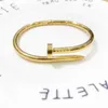 Designer Nagelarmband Luxe Top 18K Roségoud Natuurlijke nagel Titanium Staal Dames Lichte luxe Kleurloos Open armband Accessoires Sieraden Valentijnsdag cadeaus