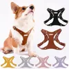 Colliers de chien Laisses Harnais pour chien de compagnie Harnais en cuir souple Sangle de poitrine pour chien Ensemble de corde de traction Chaîne pour chien Harnais de gilet de marche en plein air Fournitures pour chiens de petite et moyenne taille 230829