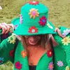 Chapeaux à large bord seau dames tricoté chapeau de pêcheur femmes motif de fleur créative casquette de protection solaire en plein air P o accessoires 230829