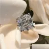 Anéis Us Tamanho 6-10 Jóias Clássicas Solitaire 925 Sterling Sier Asscher Corte Topázio Branco Cz Diamante Gemstones Mulheres Banda Anel Presente Dr Dhwom