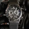 Armbandsur av toppkvalitet Mens handledsklocka 42mm automatisk mekanisk kvarts luxe manligt stål läderband klocka 230829