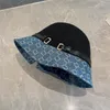 Fashion Street Bucket Hats Trendy Blue Full Letters Caps Men Designers Luxurys Golden Buckle Sunhats For Unisex Summer Casual Beach Holiday