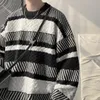 Pulls pour hommes Pull tricoté rayé hiver épais Ins Tendance Automne Lâche Japonais Veste Paresseuse Harajuku Vintage Jumper surdimensionné 230830