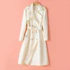 Vestes Femmes Luxe Street Style Beige Trench-Coat Mi-Longueur 2023 Drapé Haut De Gamme Double Boutonnage Eamjacket Plume Pardessus